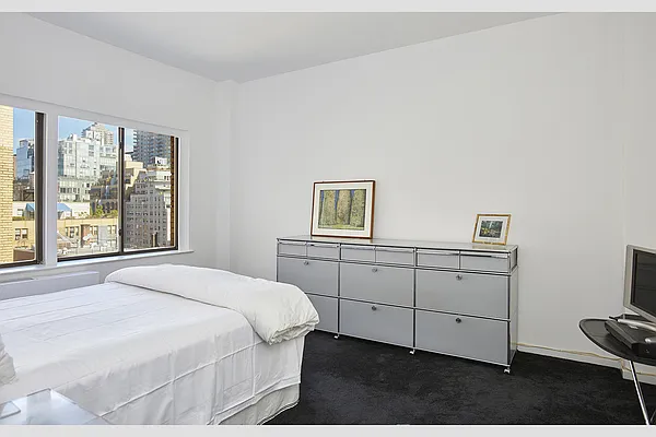 Sold by Stribling | media 17