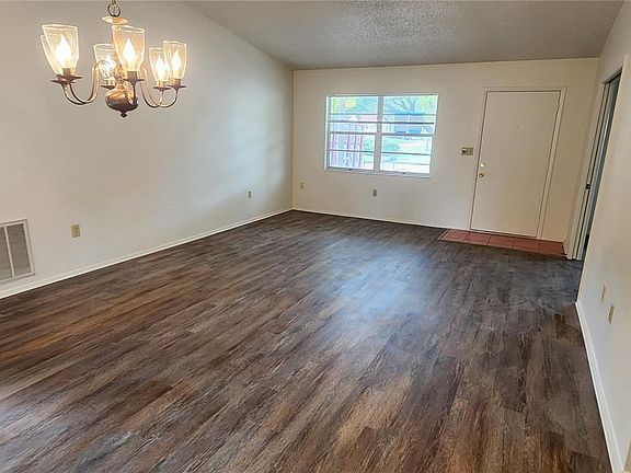 4th image of 13200 Woodward Dr