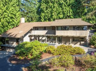 1927 SW 170th St, Normandy Park, WA 98166