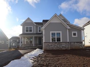 306 Reign Way, Pataskala, OH 43062