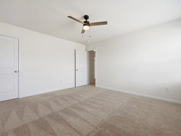 448 Botanical — Photo 15