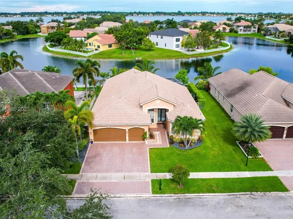 4602 SW 185th Ave, Miramar, FL 33029