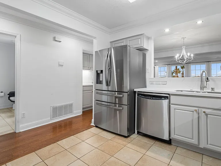 717 Bienville Blvd #B2 — Photo 8