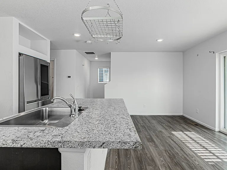 5377 N Andes St #1 — Photo 11