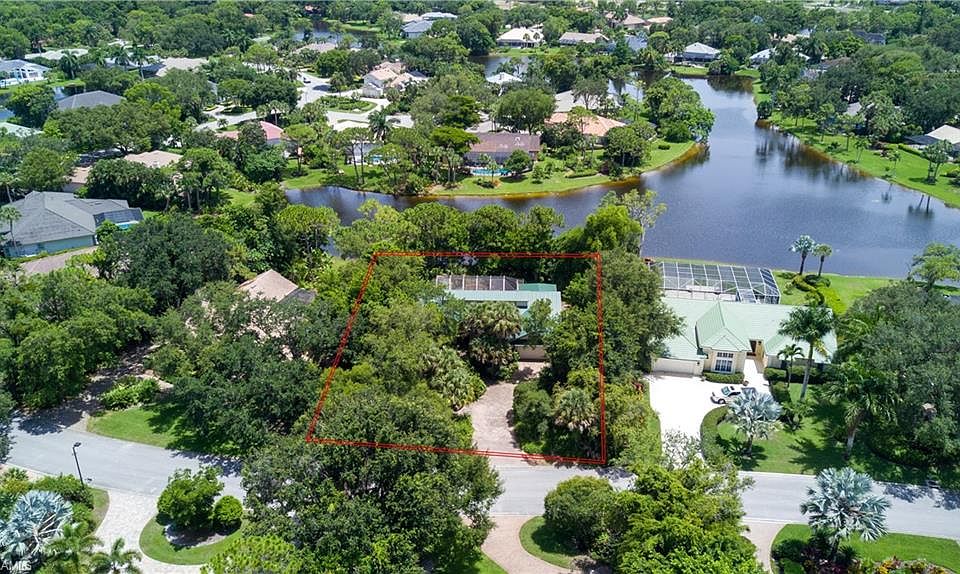 1st image of 3640 Woodlake Dr
