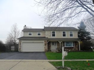 1040 Fox Run Ln, Algonquin, IL