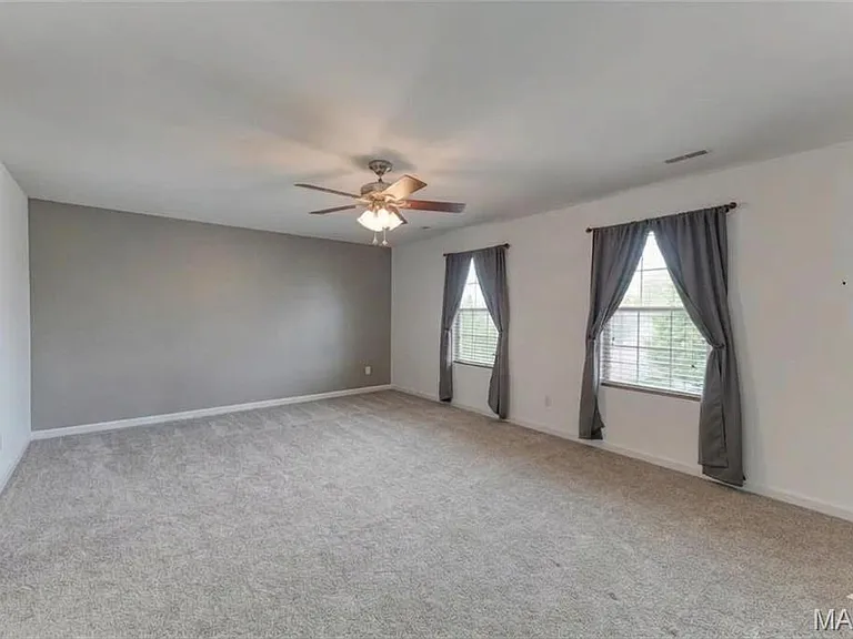 1824 English Oak Dr — Photo 14