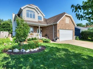 4545 Sterling Rd, Downers Grove, IL 60515