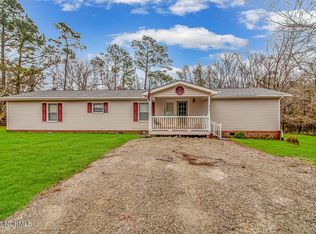 668 SW Iveystone Ct, Shallotte, NC 28470