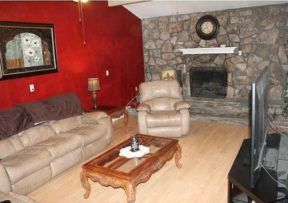 5th image of 1003 W Lewis St