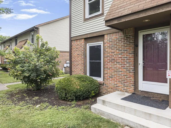 1868 Stanhope Dr APT 1, Newark, OH 43055