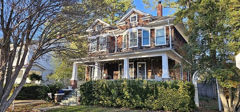 1st image of 1484 Ashland Cir