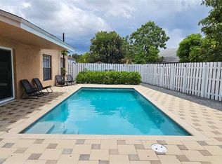 2400 82nd Ave, Pembroke Pines, FL 33025