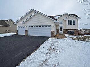 13740 Wellstead Dr, Rogers, MN 55374