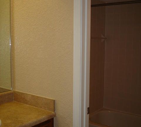 3rd image of 772 Driftwood Cir