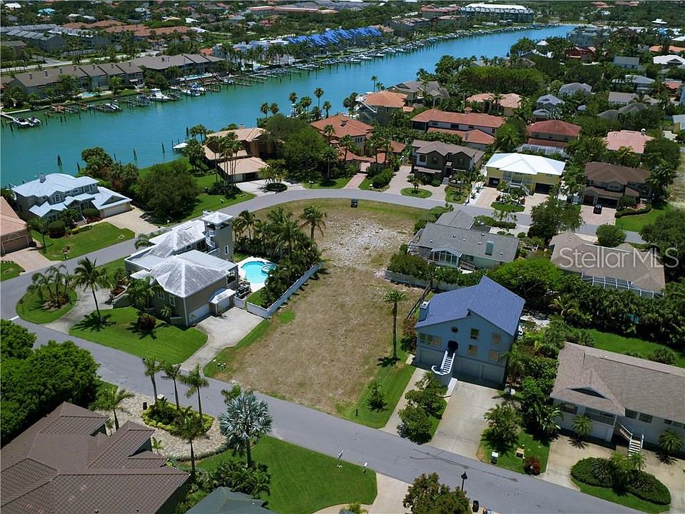 1st image of 632 Cortez Dr