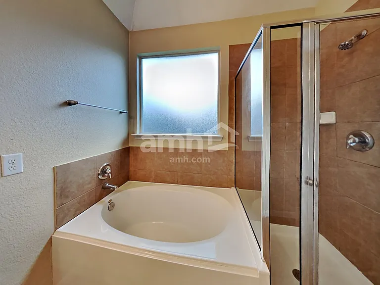 15815 Egret Field Ln — Photo 12
