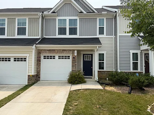 121 Capeside Ct Photo 1