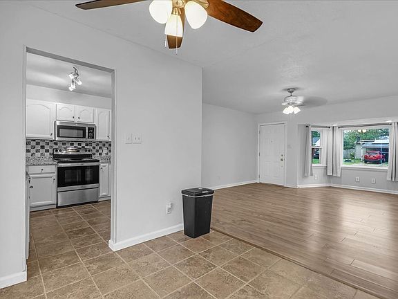 2nd image of 4945 Paine Ln