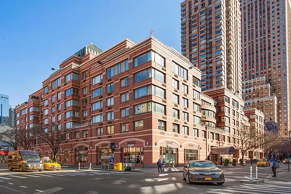 Rented by Keller Williams NYC | media 37