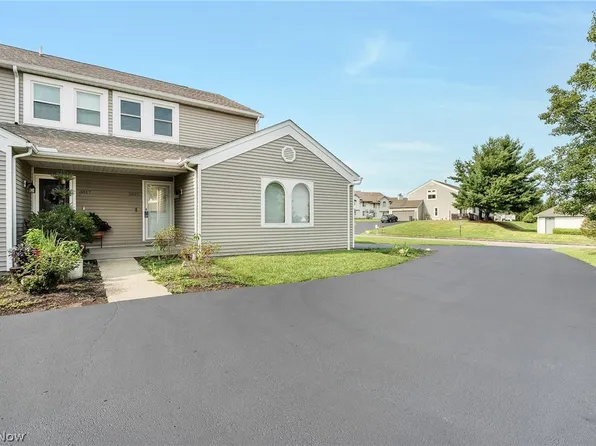 3815 Mercedes Pl, Canfield, OH 44406