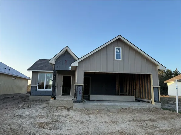 5681 Fox Bluff Dr, Bryan, TX 77807