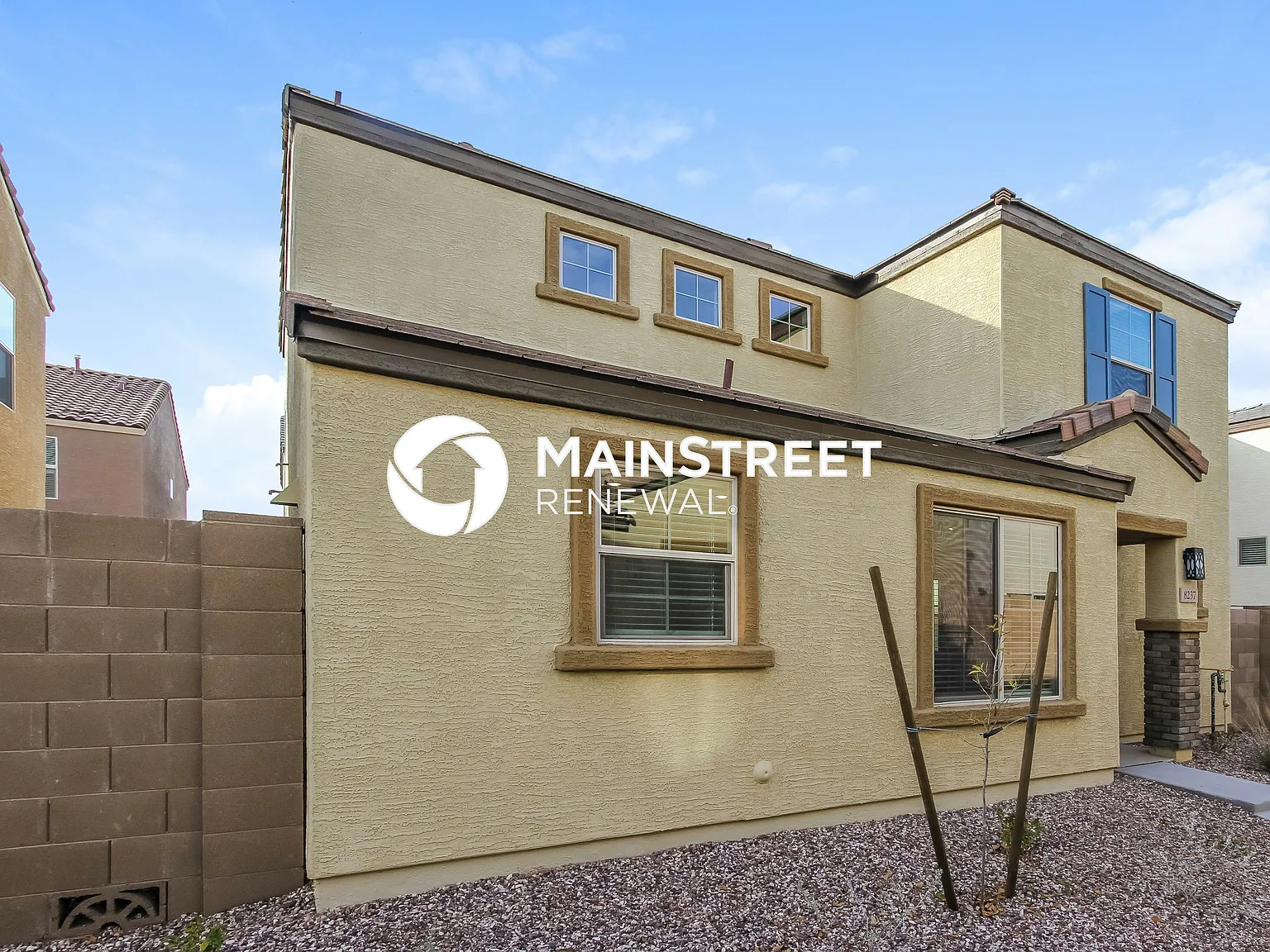 8237 W Albeniz Pl — Photo 4