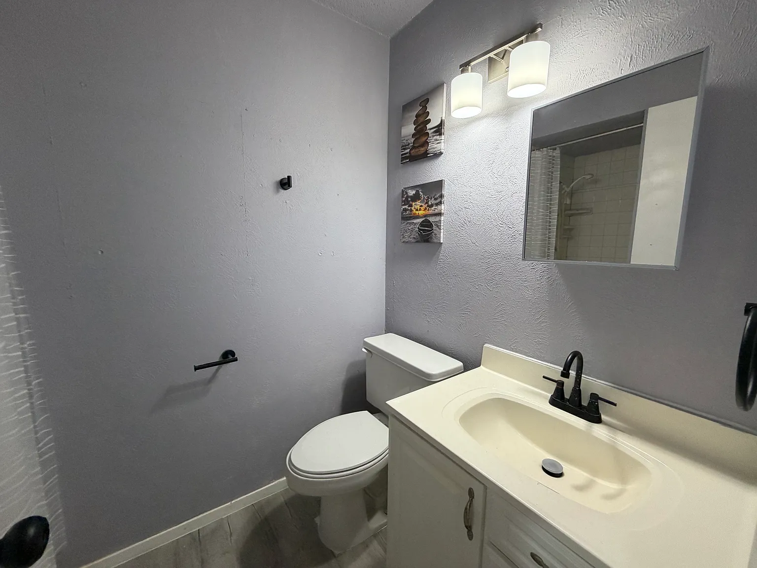 110 Cimarron Ln — Photo 2