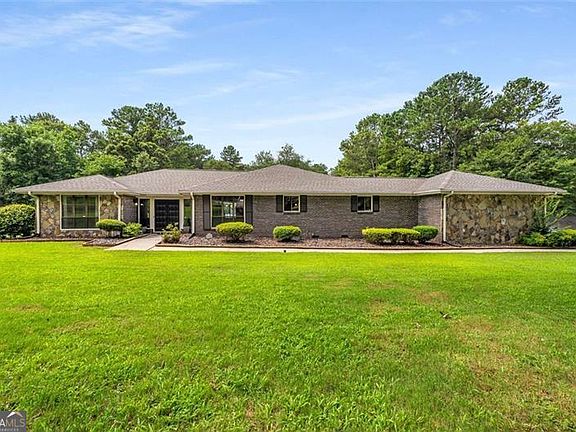 2nd image of 1535 Pathfinder Way