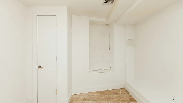 Rented by Nooklyn NYC LLC | media 29