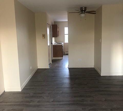 2nd image of 770 Court Of Birch APT 5