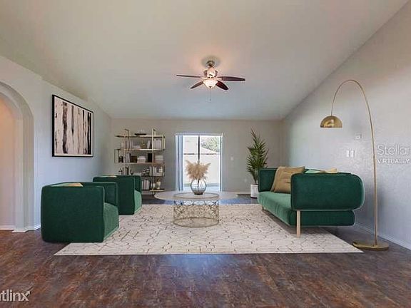 2nd image of 512R Majestic Gardens Blvd