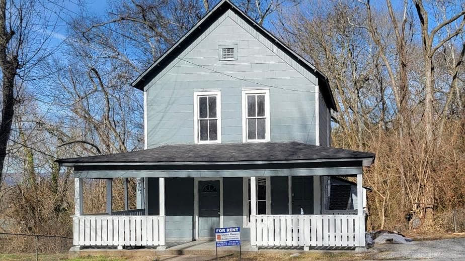 1st image of 3119 Campbell St