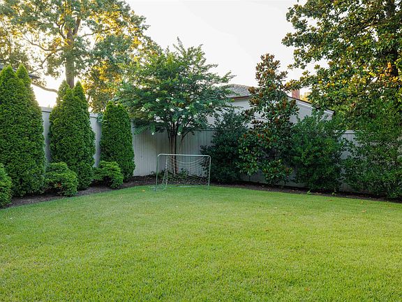 5th image of 4348 Gwynne Rd