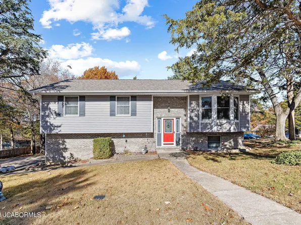 5510 Scherr Dr, Jefferson City, MO 65109