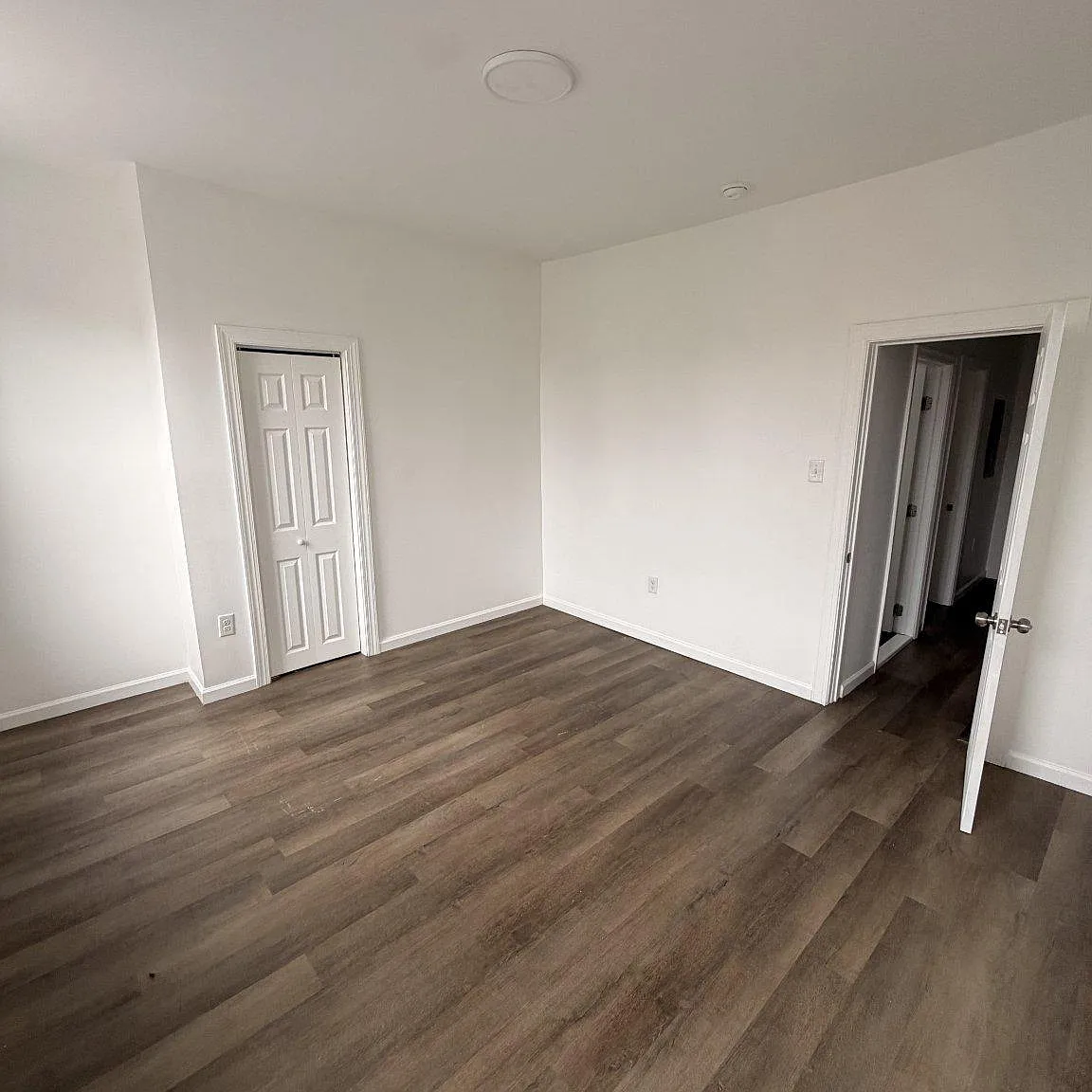 2 bed, 1.0 bath, 1288 sqft, $1,450 — Photo 4