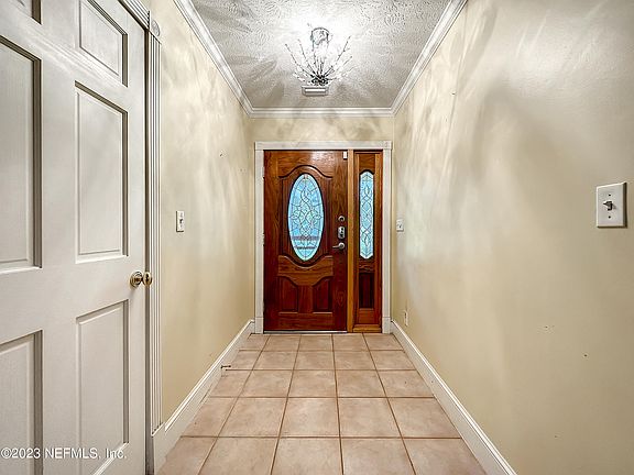 4th image of 67 FAIRWAY Lane