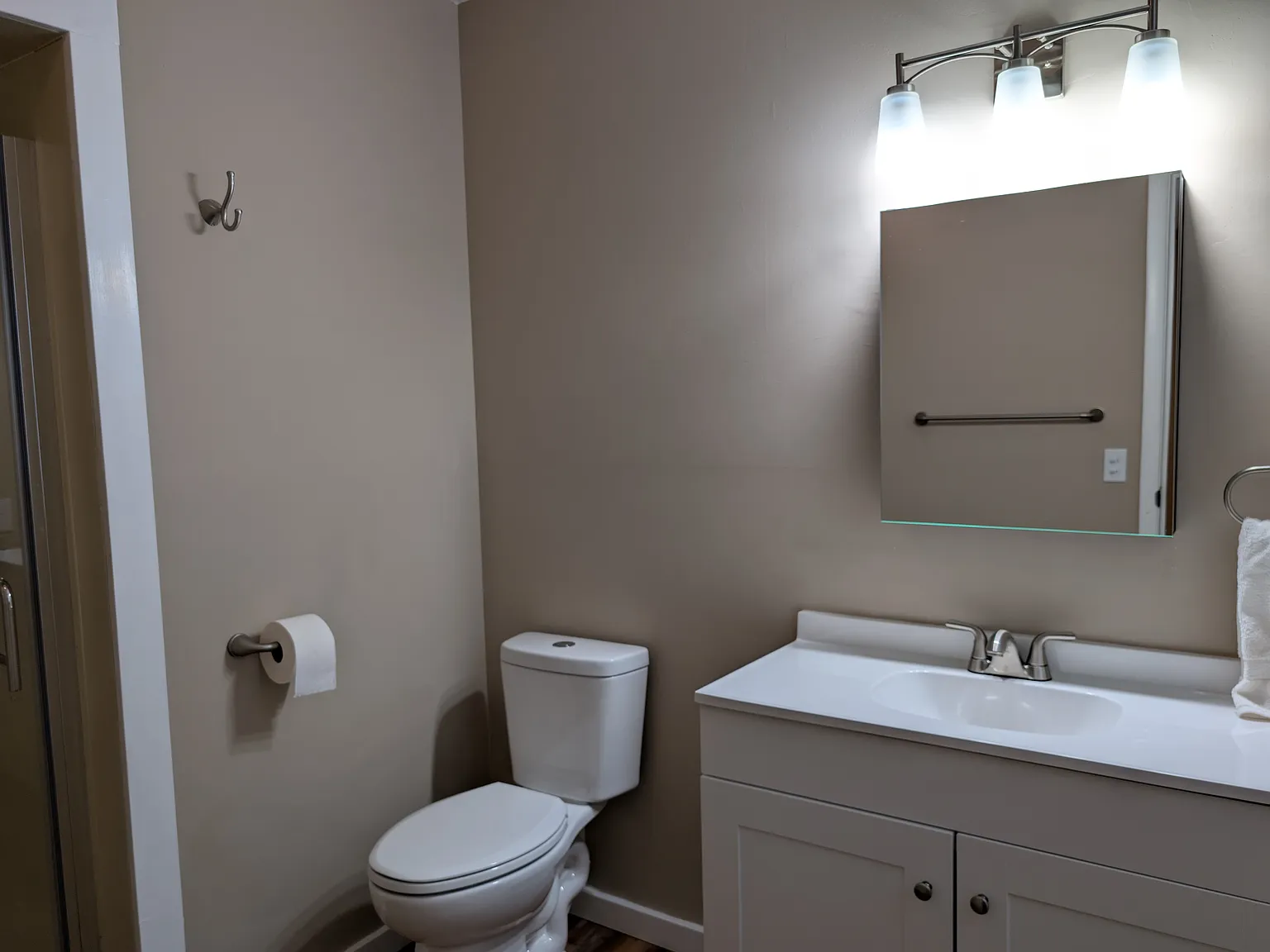2141 E Page — Photo 3