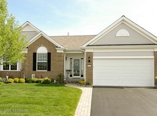 2834 Stoney Creek Dr, Elgin, IL 60124