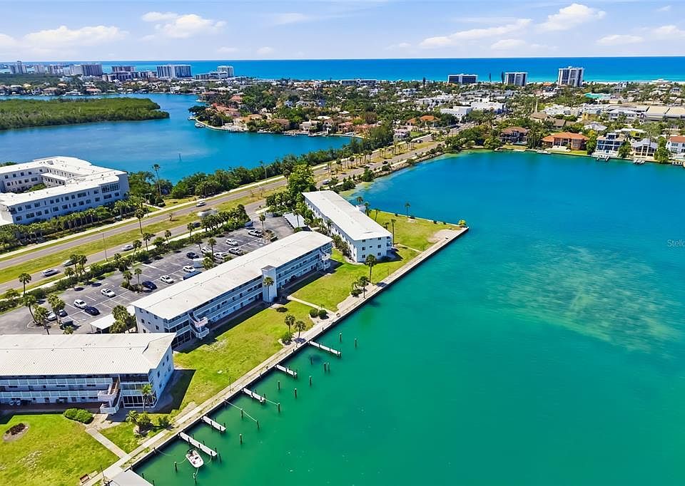 1st image of 763 JOHN RINGLING BOULEVARD #22