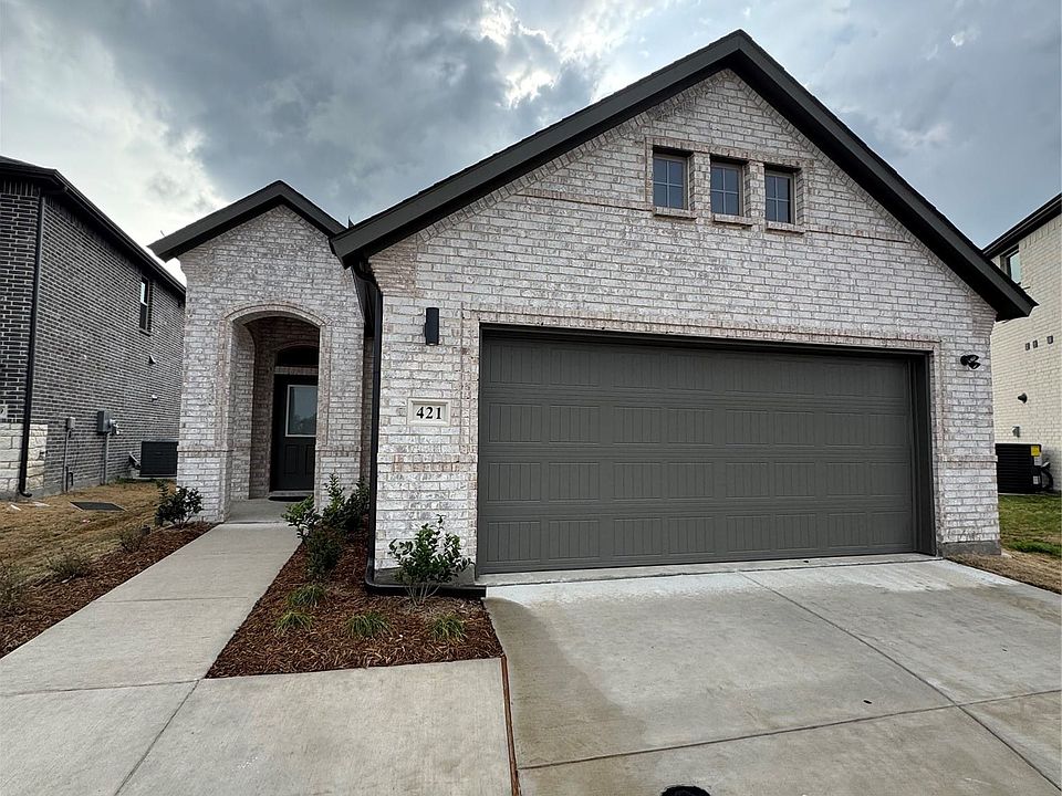 1st image of 421 Bertney Dr