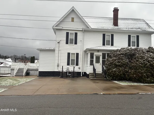 232 Keystone Ave, Cresson, PA 16630