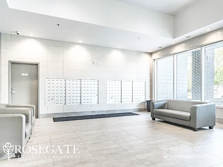 318 Spruce St #809 — Photo 15