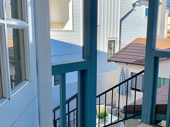 stairs to the front door