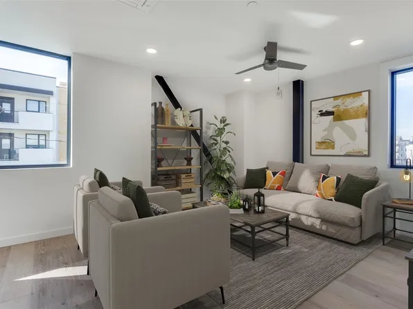 1800 E 4th St #297, Austin, TX 78702