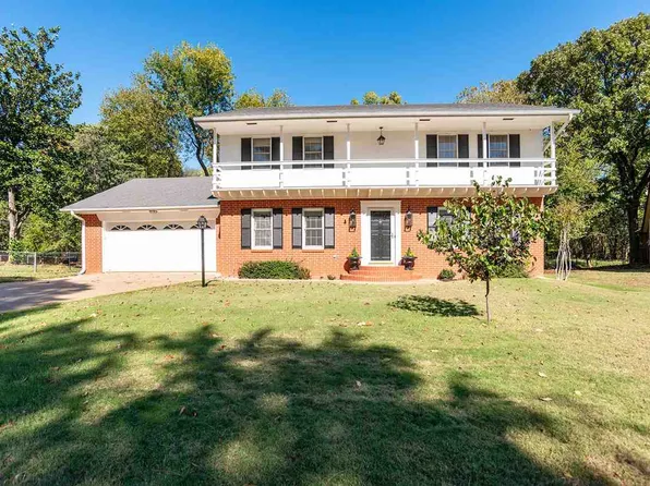 724 W Lakeshore Dr, Stillwater, OK 74075