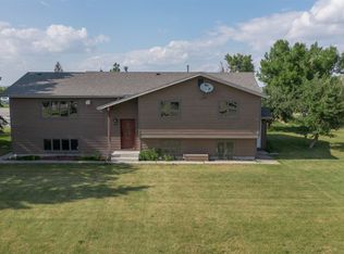 101 Pondera Ave, Valier, MT 59486