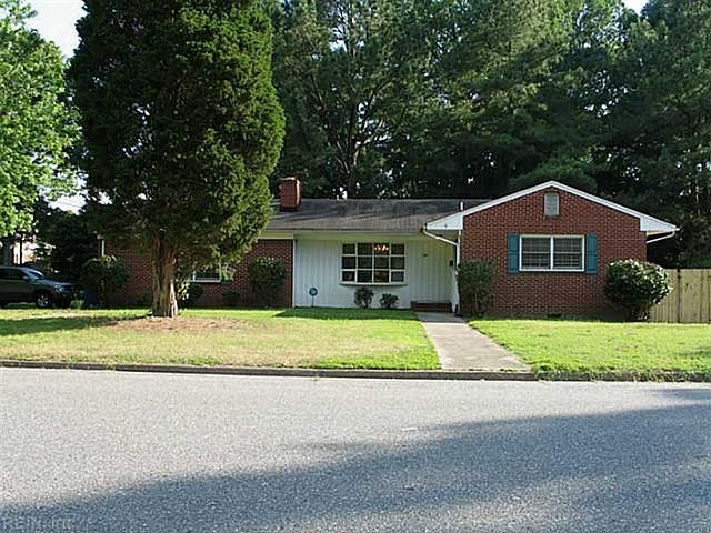 1st image of 100 Tuckahoe Dr