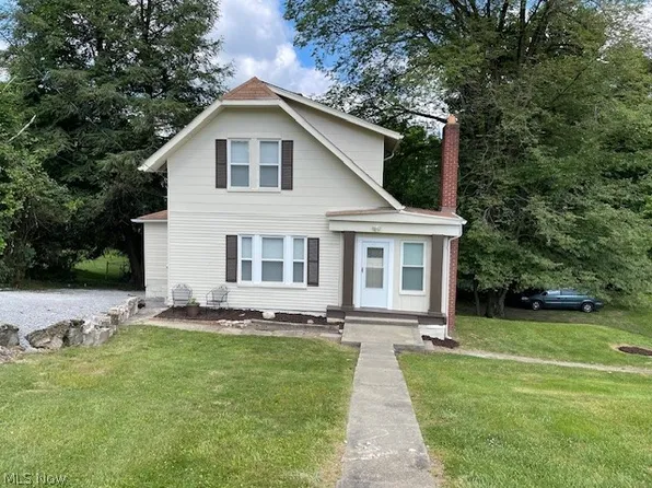 433 Fernwood Rd, Wintersville, OH 43953