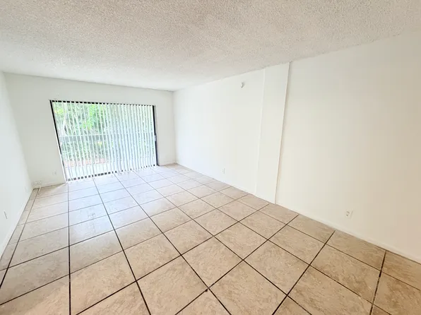 1720 N Congress Ave #205-1, West Palm Beach, FL 33401